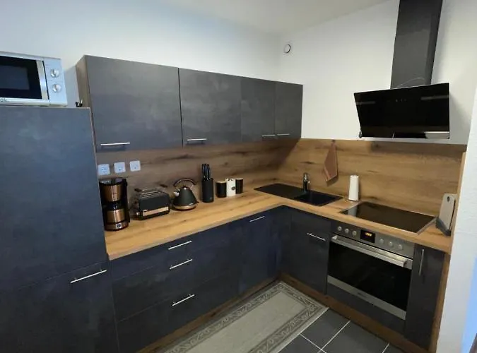 Linda Incl Pool, Sauna & Tiefgarage Apartman *